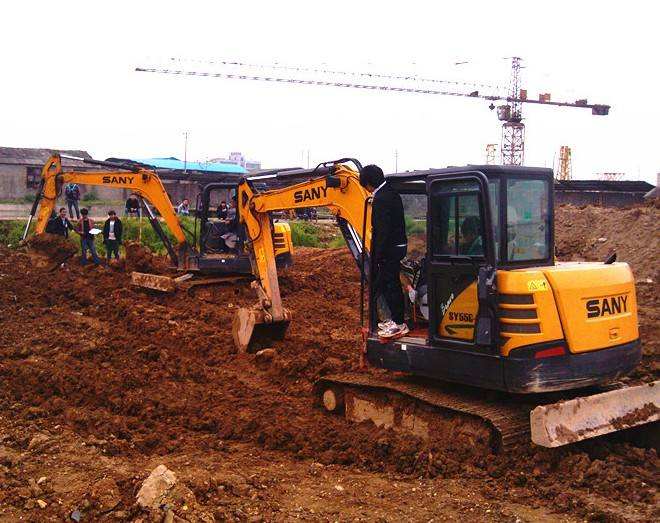 范县挖掘机培训学校